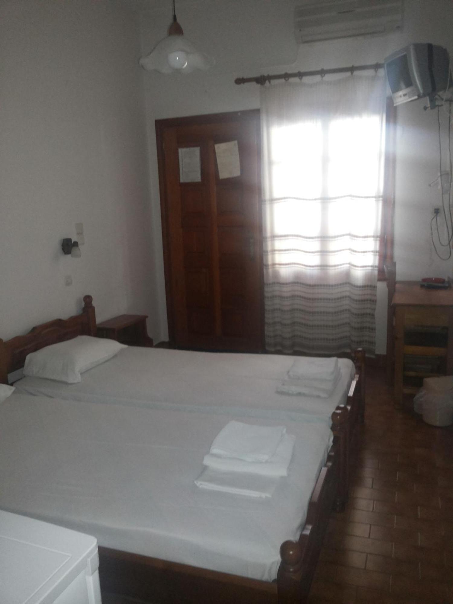 Stelios Rooms 팔라이오코라 객실 사진